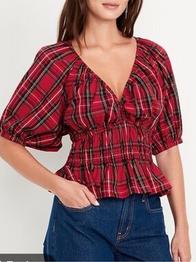 Old Navy red tartan Puff-Sleeve Peplum top smocked waist and v-neck large
